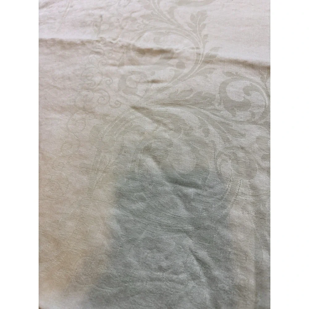 N/A vintage damask